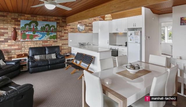Marina Townhouse 1 - Unit 1 Wapengo St 6