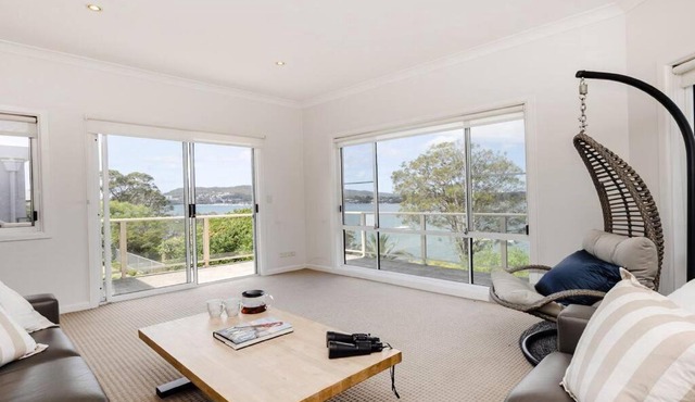 Metawise Stylish 2-Bedroom Home with Easy CBD Ac