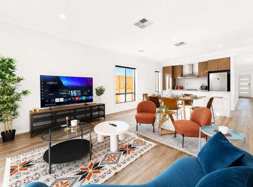 Modern 4BR Family Retreat near Torquay & Geelong