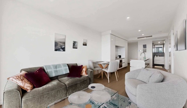 Modern Living in the Heart of Hawthorn East