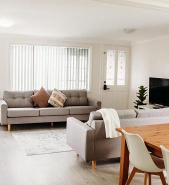 Modern Oberon Retreat Close to Lakes & Forests