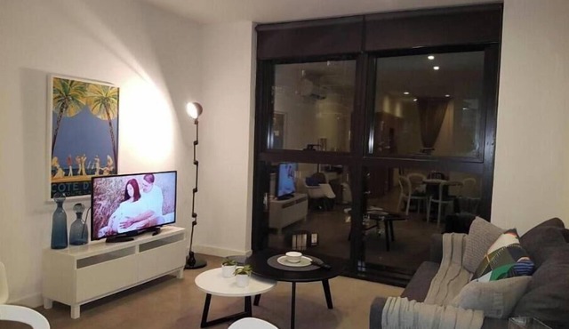 Modern South Yarra Studio Steps from Chapel Street
