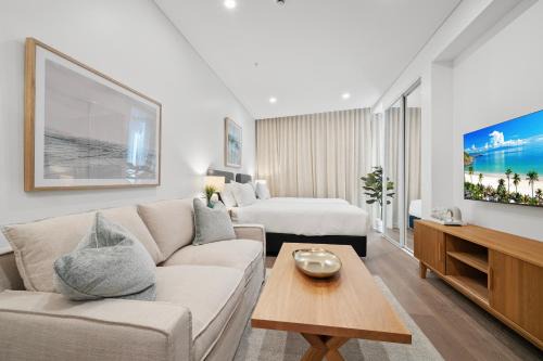 Modern Studio with Rooftop and BBQ Access in North Fremantle
