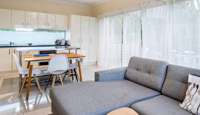 Modern Victorian Styled Holiday Home in Ashgrove in Ashgrove