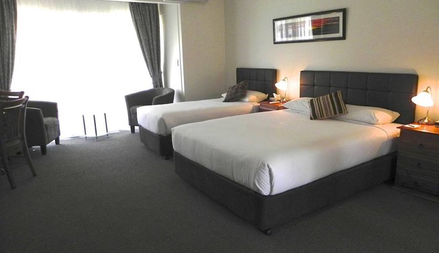 Moore Park Inn