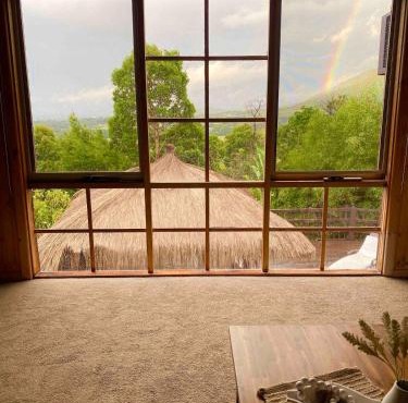 Mountain View Spa Cottage
