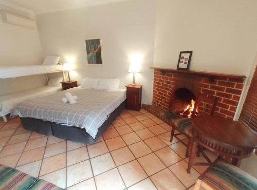 Mundaring Weir Hotel