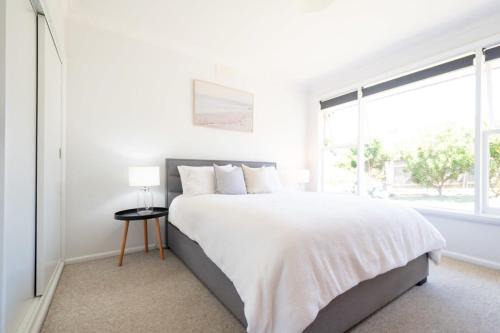 Near the CBD Perfect for Large Groups & Parking