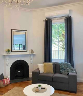 Newly renovated, Kennedy Cottage - close to CBD