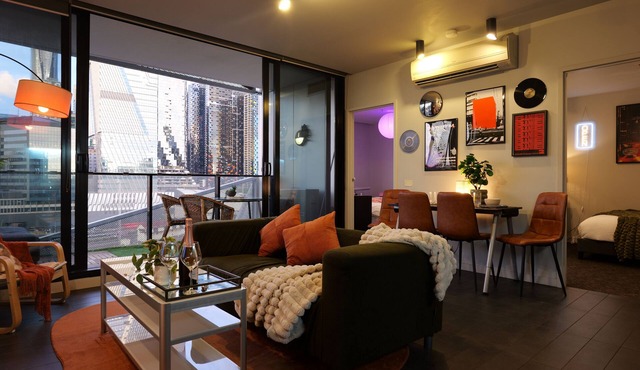 NYC by Marvel Stadium | FREE Parking, Gym, & Pool
