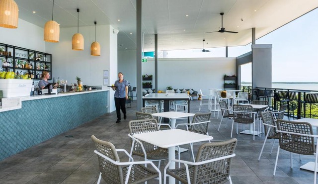 Oaks Cairns Hotel in Cairns