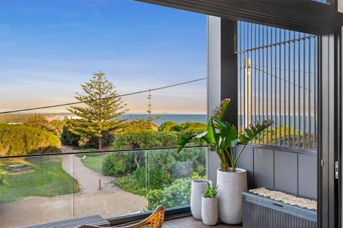 Ocean-View Luxury, Spa, Fire Pit & Ocean Views
