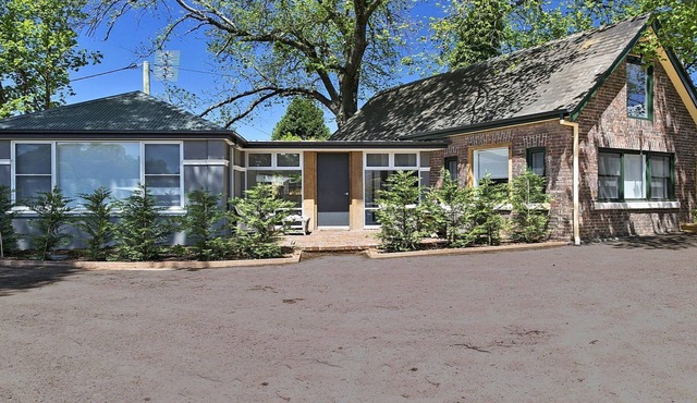 Old Bank Stables – north facing sun patio, outdoor furniture and BBQ