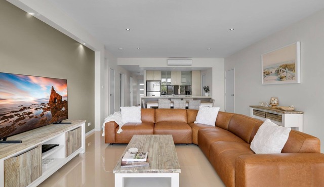 Our Beach House at Husky by Book Jervis Bay - Relax in Style