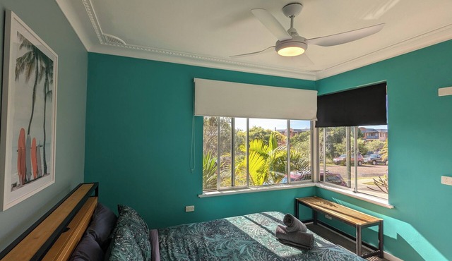 Ozzie Pozzie Backpackers