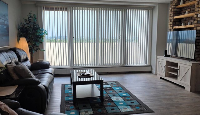 Panoramic Views & Indoor Pool 1502CM in Red Deer