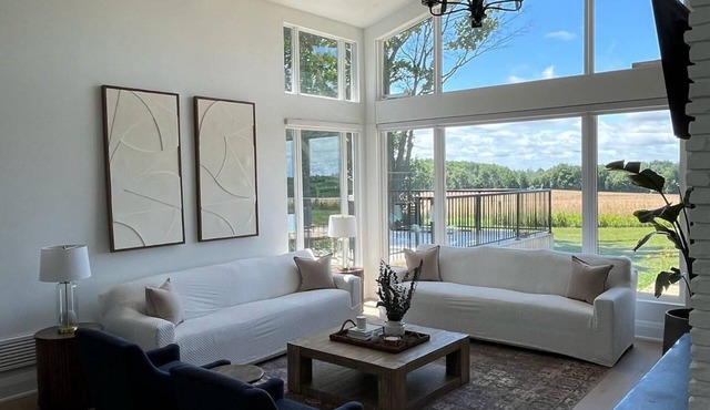 Peaceful Country Escape | Smart Home, Near Wonderland & Lake Simcoe in Bradford West Gwillimbury