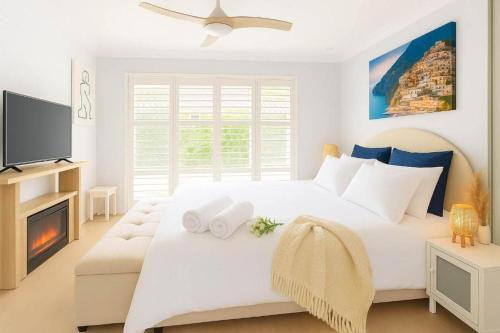 Peaceful 2BR Villa Shops & Parks Ingleburn