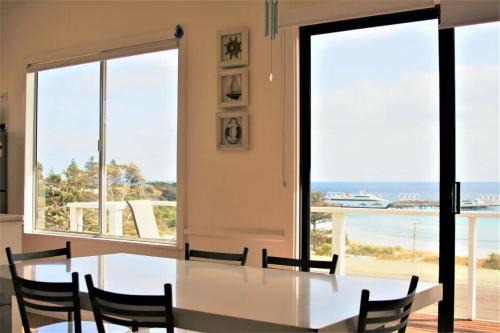Penneshaw Beach House