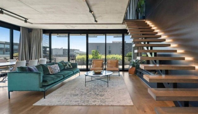 Penthouse Luxury, Lake Views, Perfect Location in Kingston