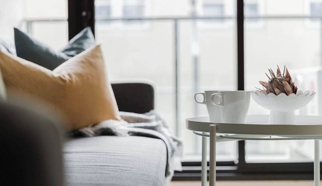Pet-friendly 2BR Near Southern Cross, Free Parking