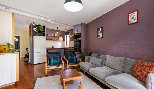 Pet Friendly - Little Livingstone - Preston