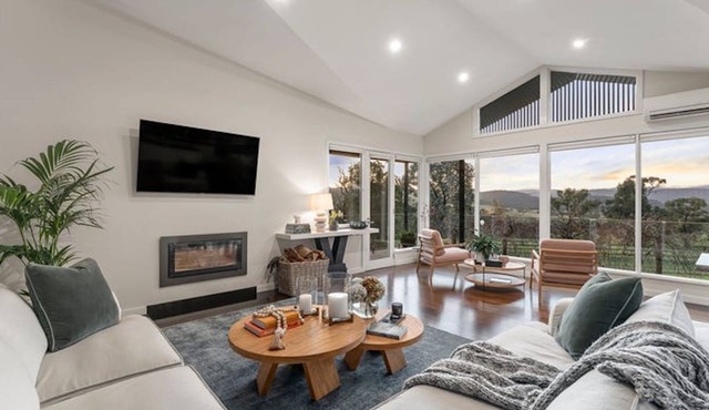 Pet Friendly - Mysa Homestead by Property Mums