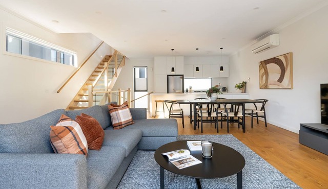 Pet Friendly - Sommersby Terrace - Port Melbourne