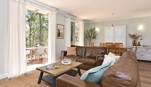 Pinot Grigio 2BR Villa within Cypress Lakes Resort in Pokolbin