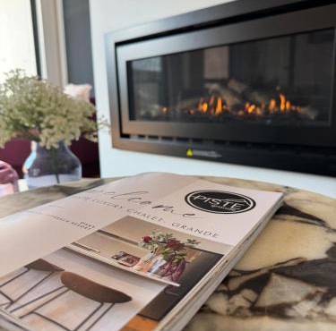 PISTE LUXURY CHALET - THE GRANDE - Oaks Lake Crackenback Resort