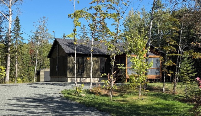 Poplar Retreat - with hot tub in Alcida-et-Dauversière