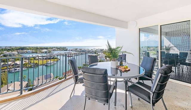 Postcard Vista Scenic Balcony Haven with Pool