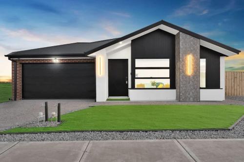 Premium Comfort - Elegant 4BR Donnybrook Retreat