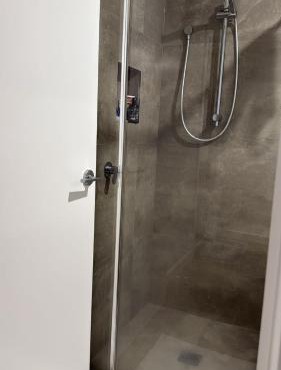 Private Room with separate Bathroom