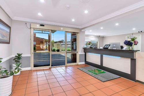Quality Inn Railway Motel
