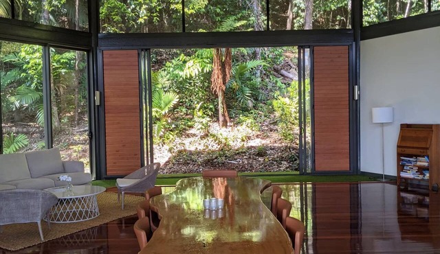 Rainforest Meets Luxury - Infinity Pool Views