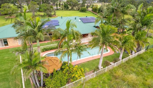 Resort Like Farm Stay in Wyee 1 Hour away from SYD