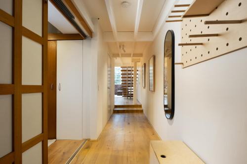 Riverside Loft 2Bed,2Bath Park Pool in Brisbane