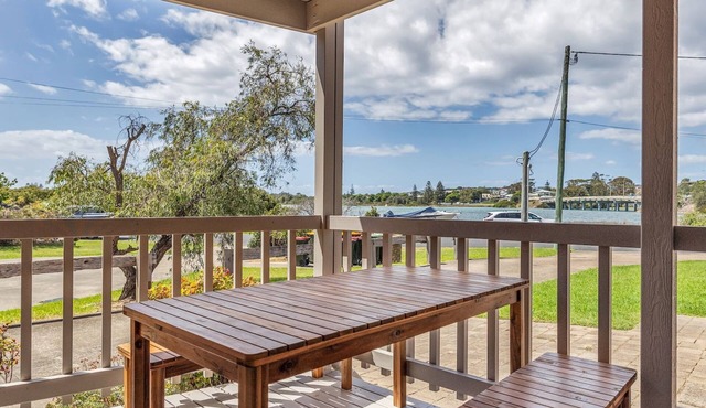 Riverview Units - Wapengo St 5 Unit 3
