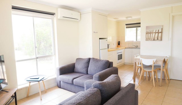 Robe Sunset Apartments