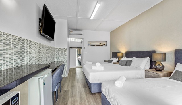 Rosebud Motel