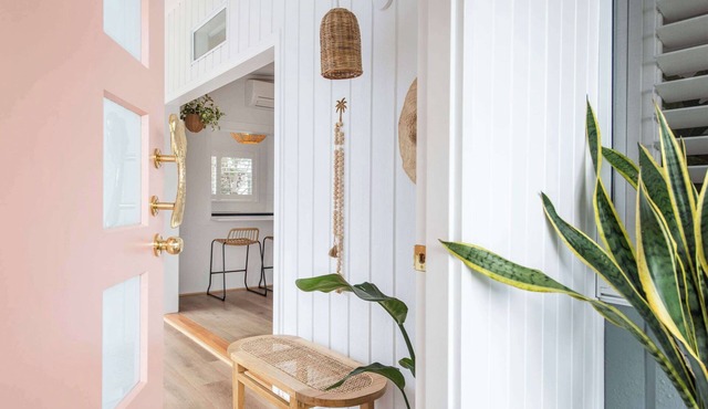 Sea Breeze Cottage - Oceanstays - Pet Friendly