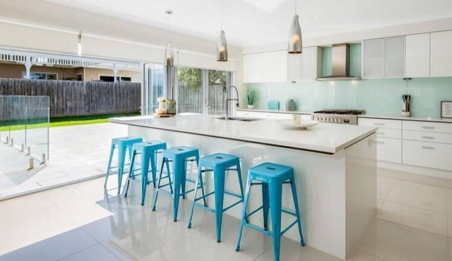Seachange Resort Living with Pool and Spa Bath.