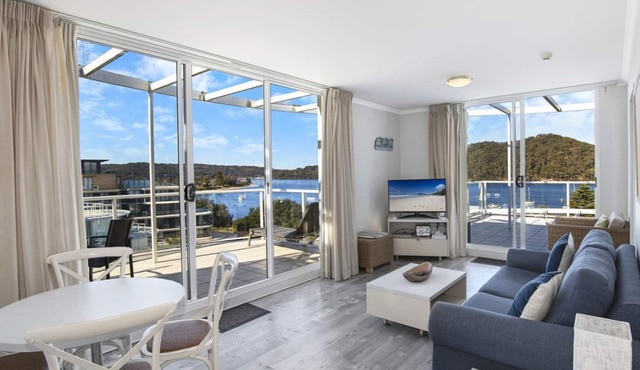 SEASIDE SERENITY - ETTALONG BEACH RESORT