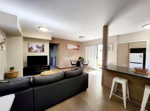 Seaside Two Bedroom Villa With Resort Facilities