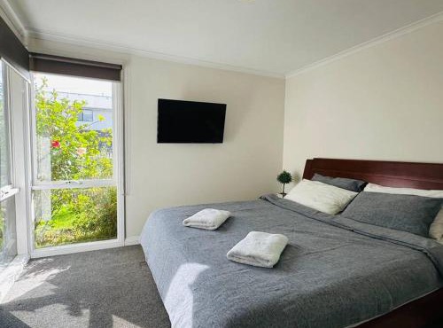 Serene Retreat Ideal Escape