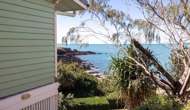 Silverwaters | Private Cove & Beachfront Luxury
