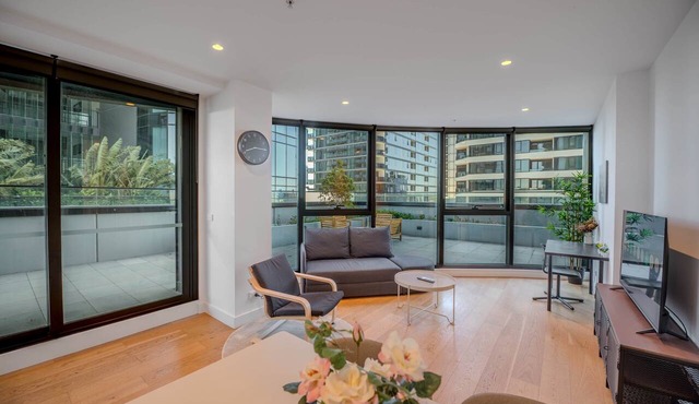 SkyHome 2BR | Rooftop Pool | Designer Terrace in Box Hill