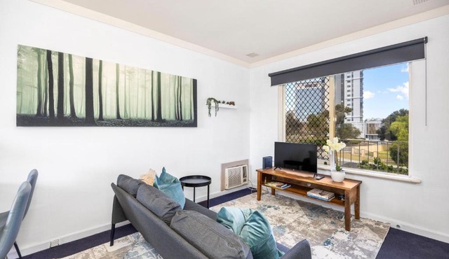 Skynest Rivervale - Sepal Stay in Perth