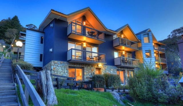 Snowgoose Apartments